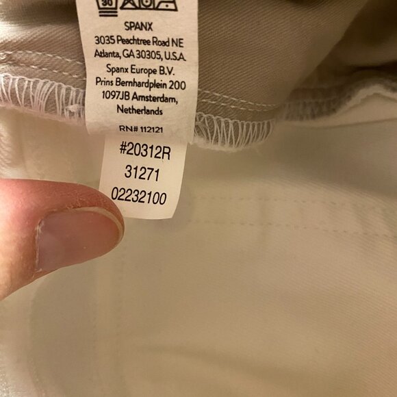 SpanxSupersmooth Stretch Twill Cropped Wide Leg Pant - Picture 6 of 7